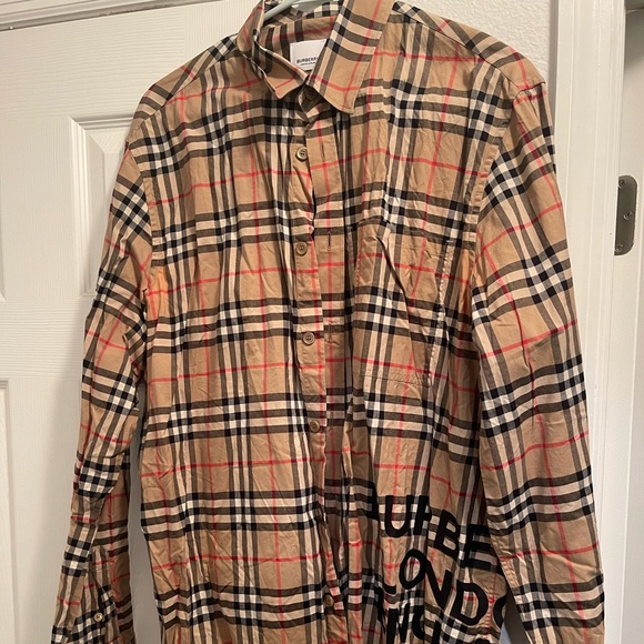 Men Burberry Long Sleeve Shirt Size Large.